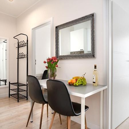 Apartamenty Prohibicja غدانسك المظهر الخارجي الصورة